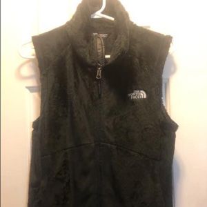 North face vest NWT